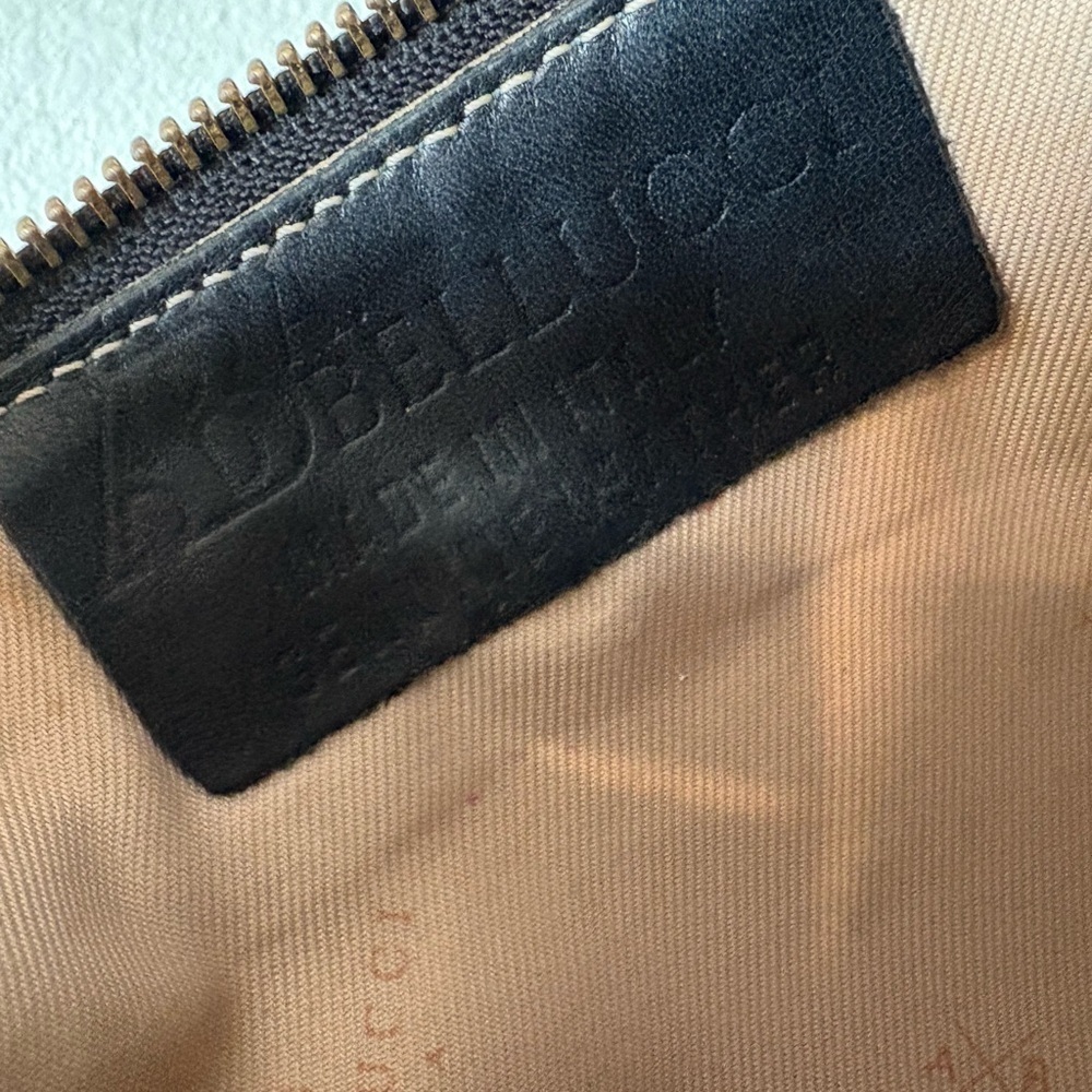 Pebbled Leather Crossbody Bag in Dusty Blue with Adjustable Strap - Picture 6 of 8